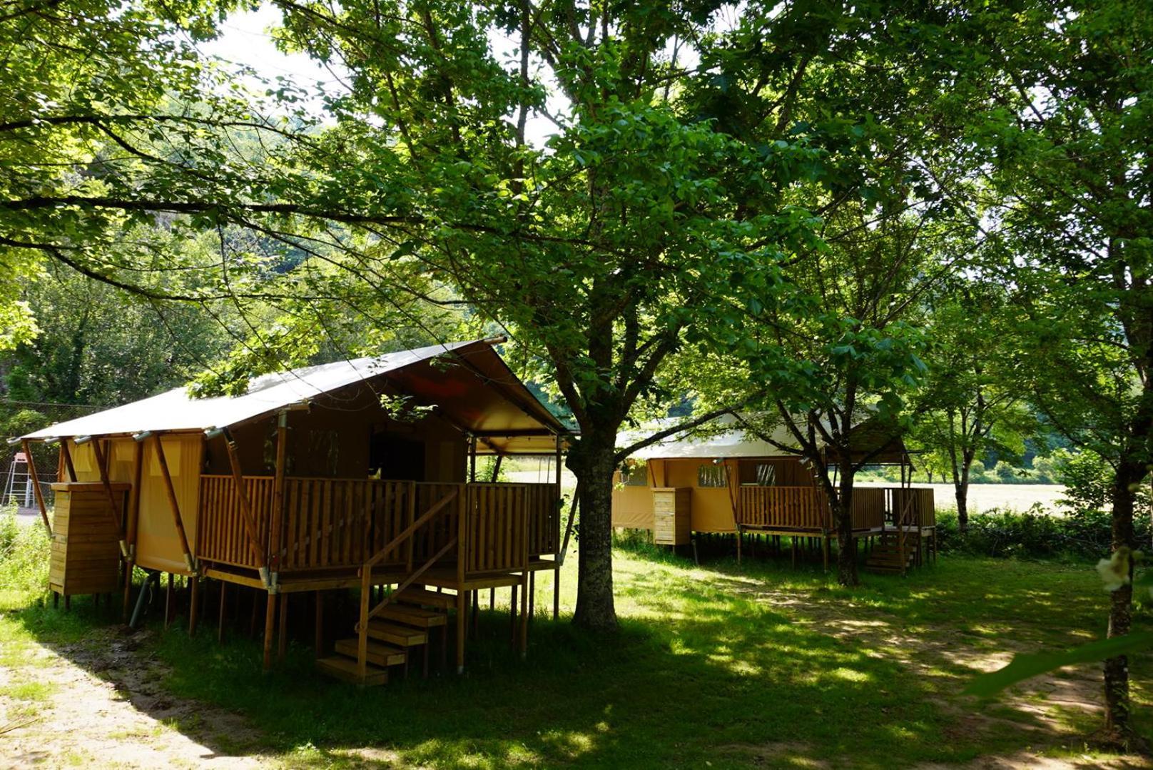 Camping Pittoresque Saint-Parthem Cameră foto