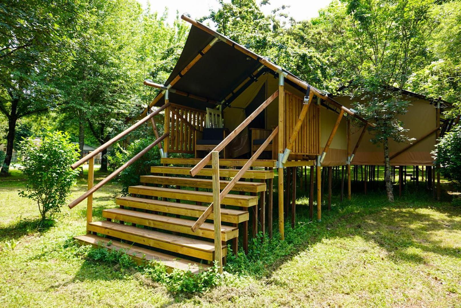 Camping Pittoresque Saint-Parthem Cameră foto