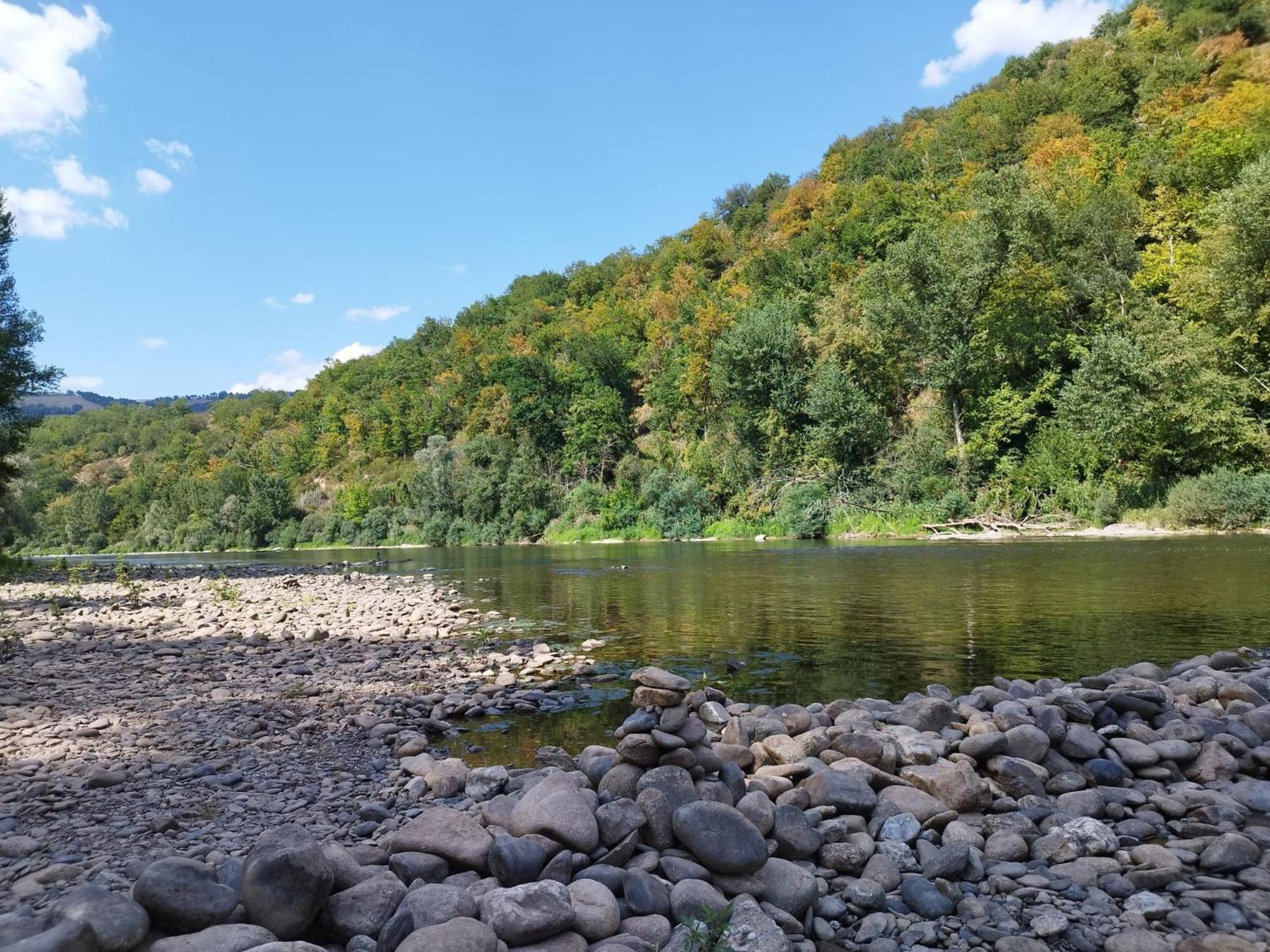 Camping Pittoresque Saint-Parthem Exterior foto