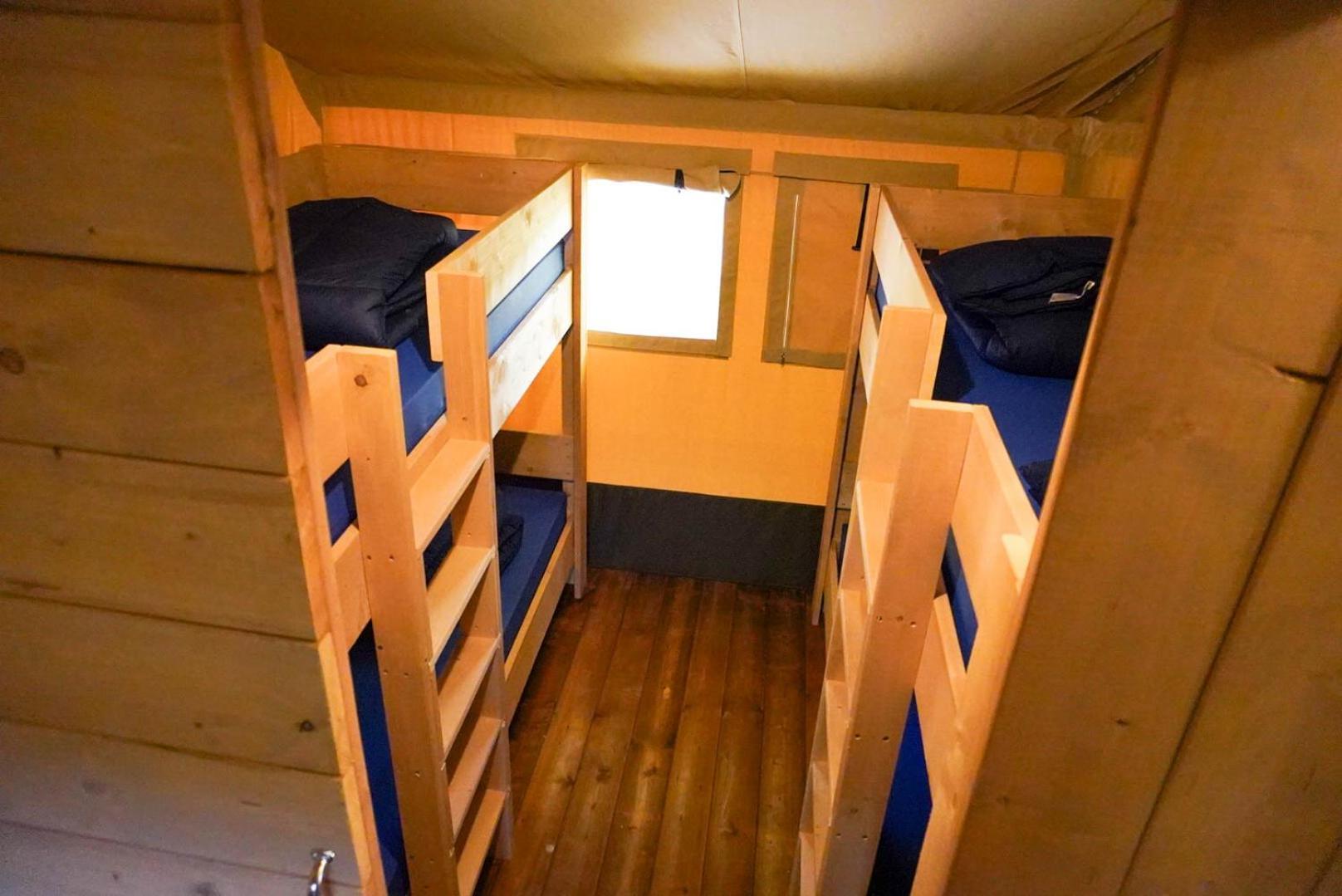 Camping Pittoresque Saint-Parthem Cameră foto