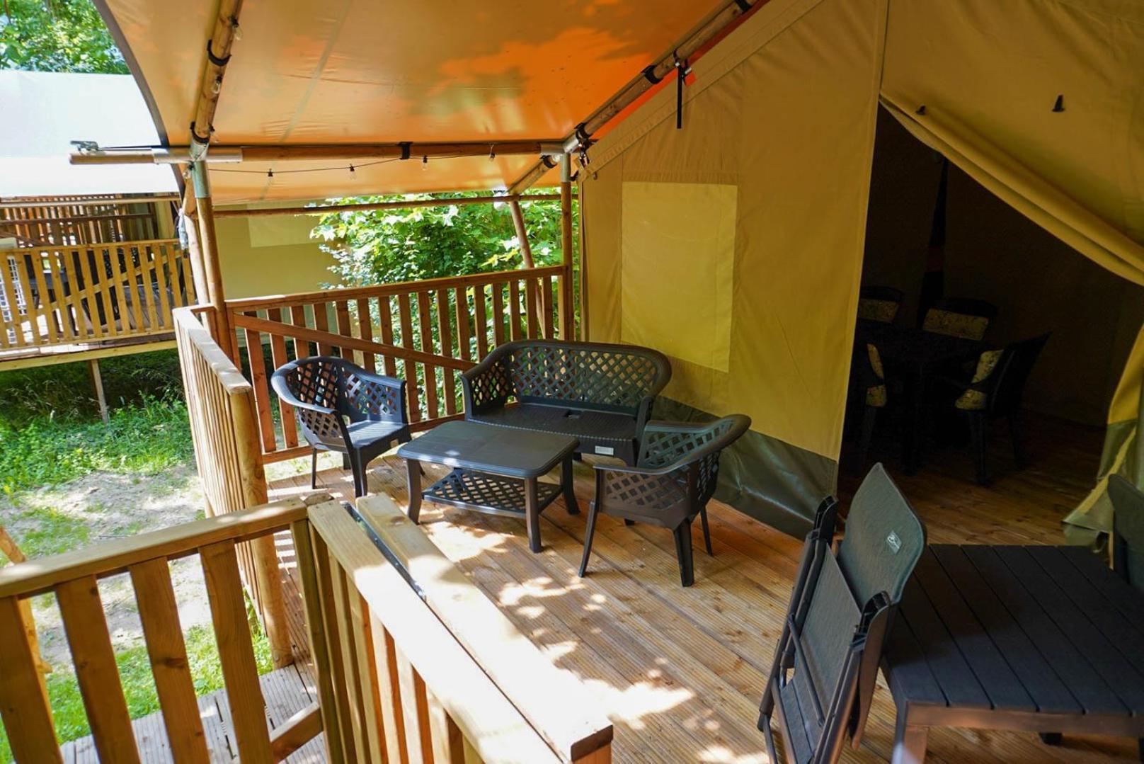 Camping Pittoresque Saint-Parthem Cameră foto