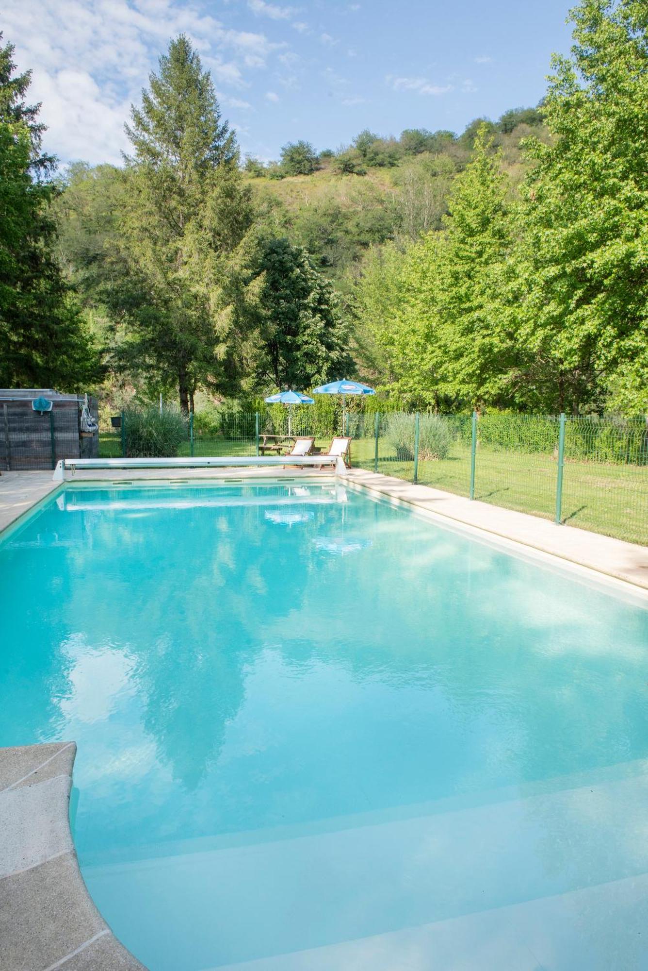Camping Pittoresque Saint-Parthem Exterior foto
