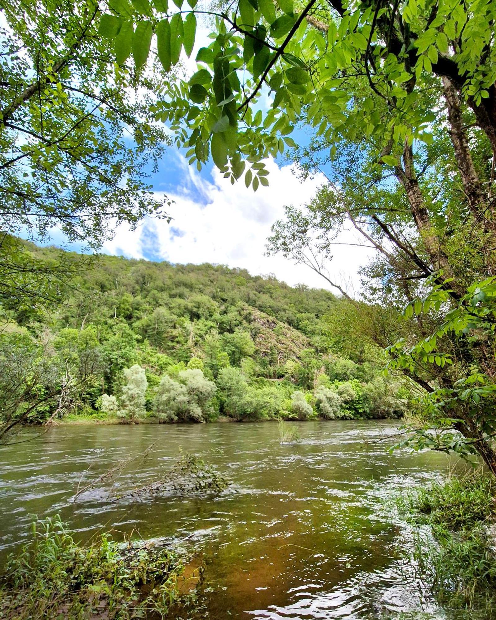 Camping Pittoresque Saint-Parthem Exterior foto