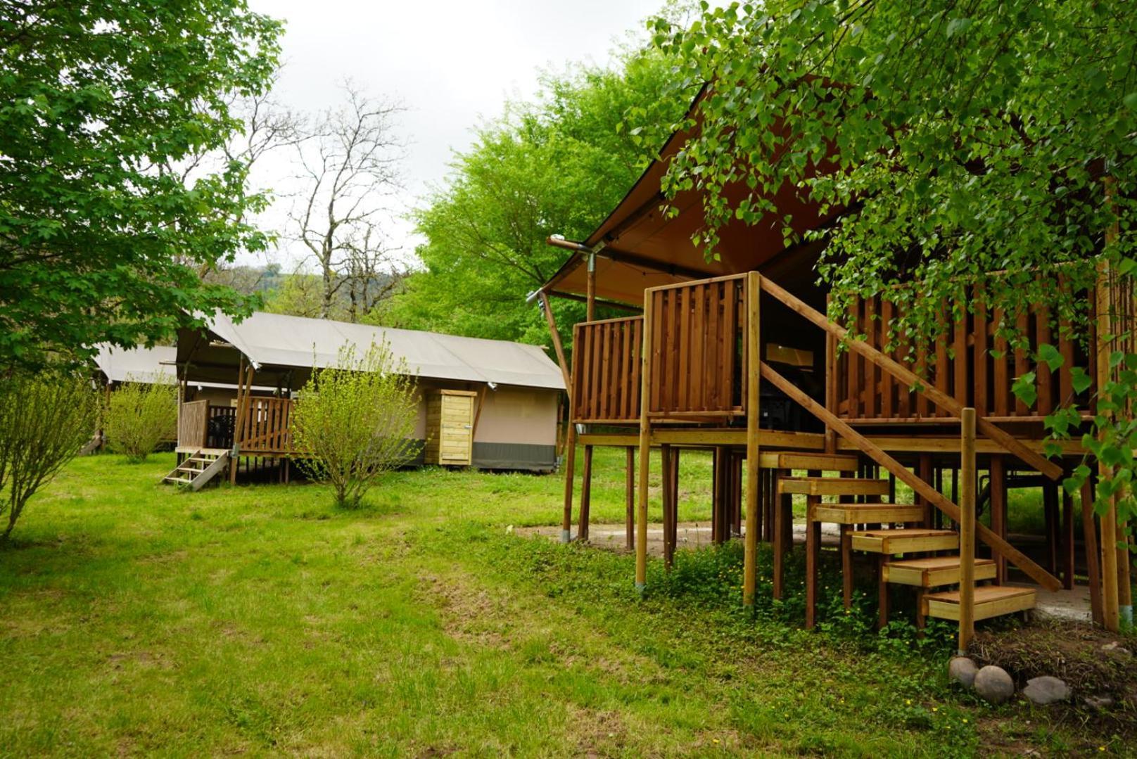 Camping Pittoresque Saint-Parthem Cameră foto